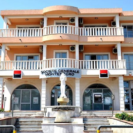 Montesun Residence Херцег-Нови Экстерьер фото
