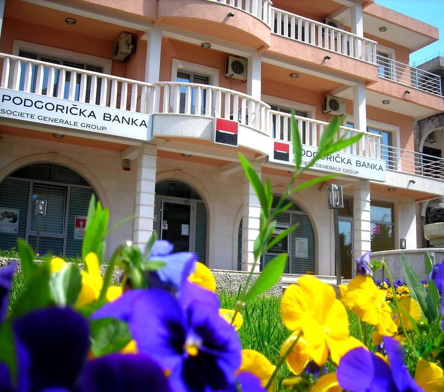 Montesun Residence Херцег-Нови Экстерьер фото