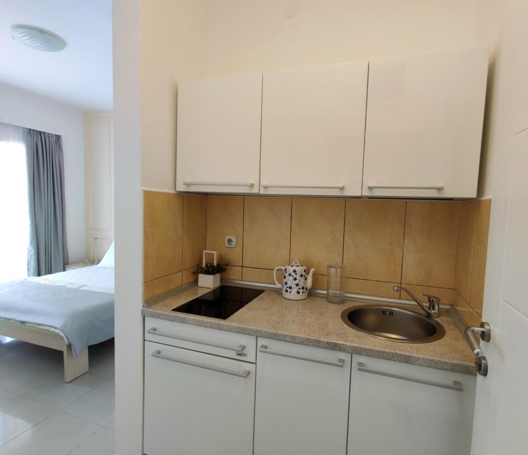 Montesun Residence Херцег-Нови Экстерьер фото